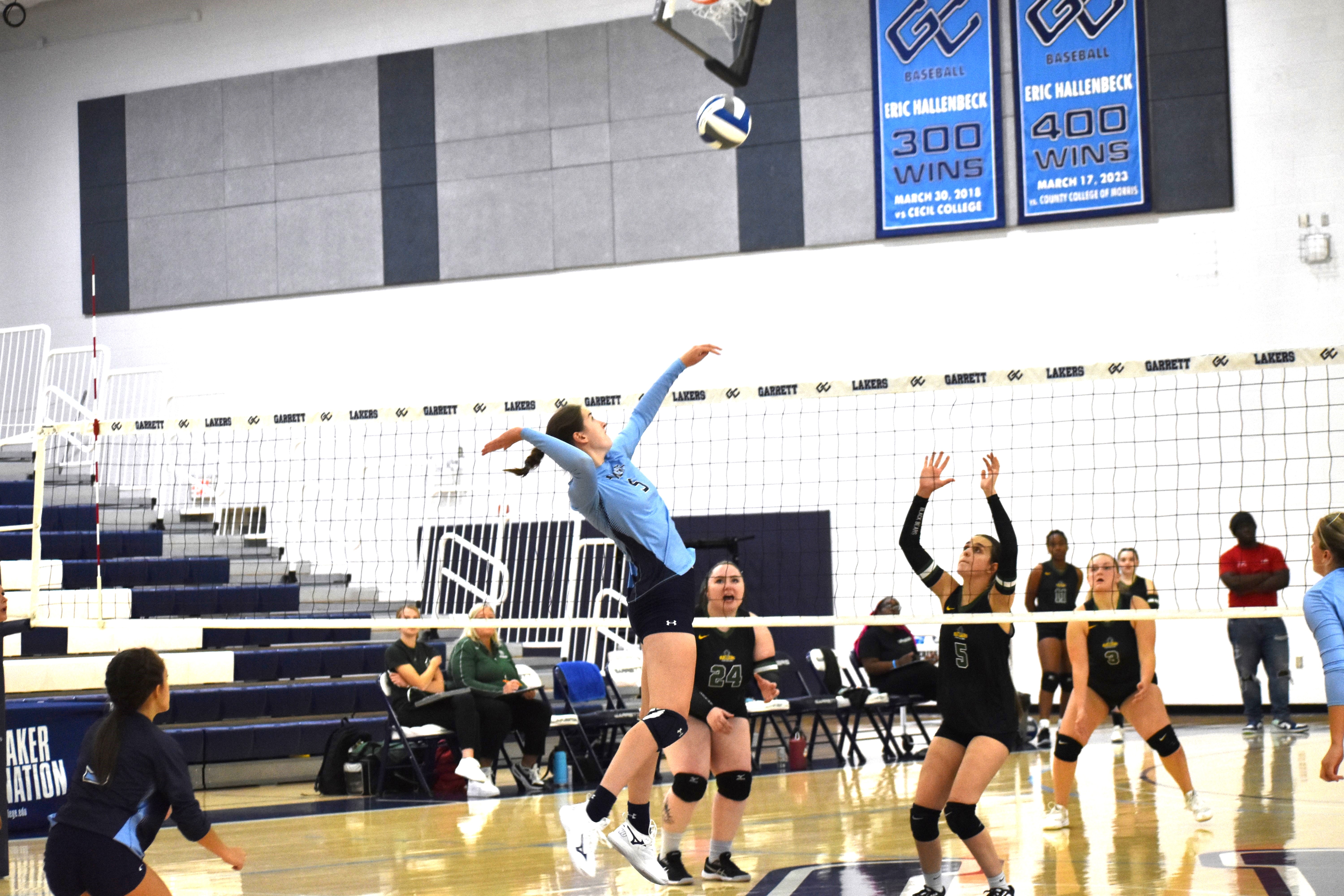Lady Laker's Volleyball lady lakers
